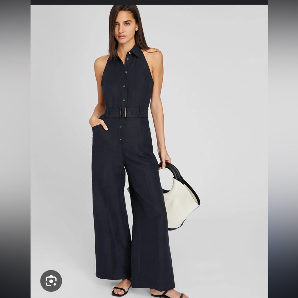 Sleeveless collared jumpsuit